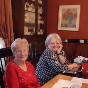 Meet your Posher, Beverly